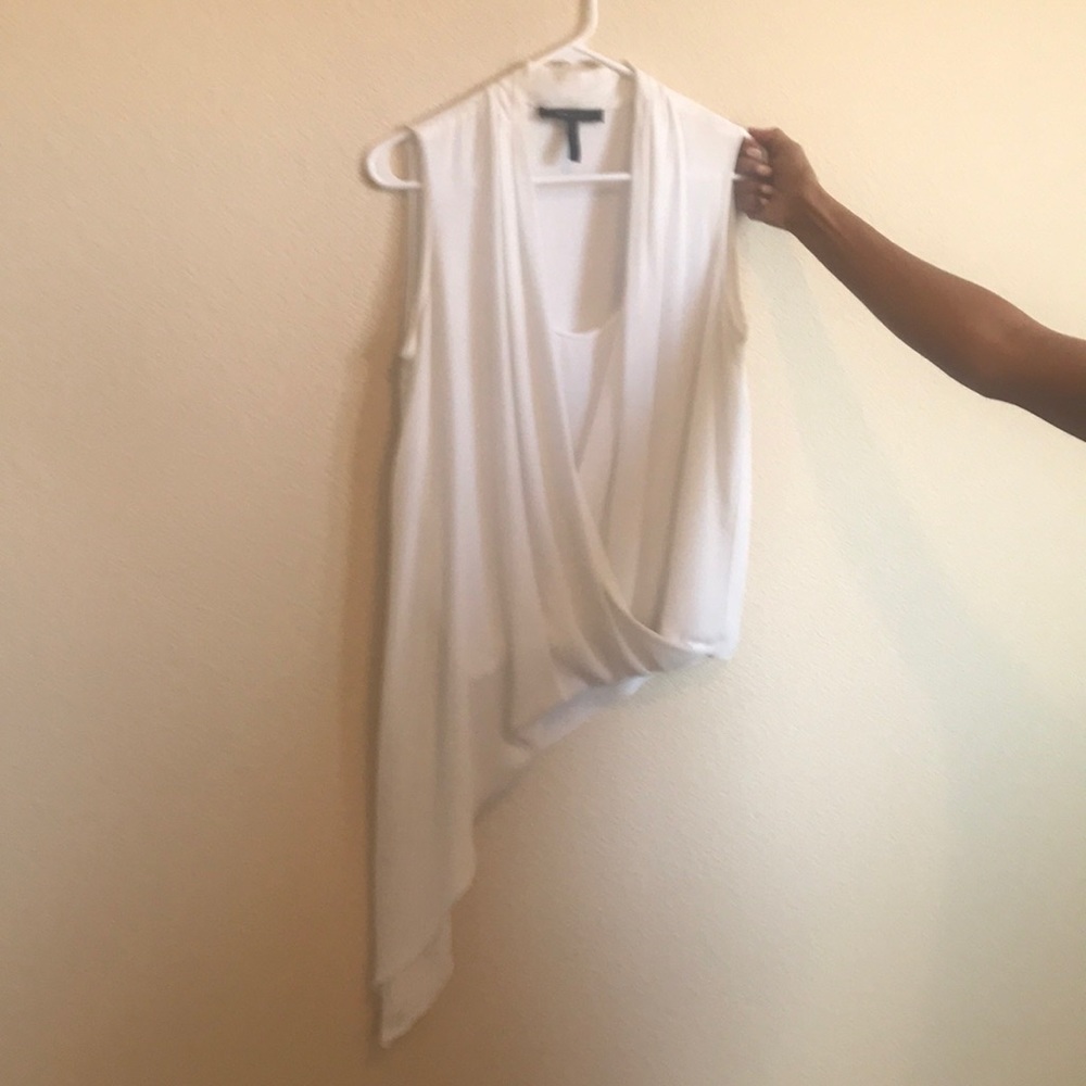 BCBGMAXAZRIA Sleeveless blouse with side flare